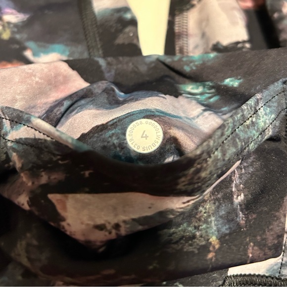 Lululemon Watercolor Leggings - Picture 3 of 7